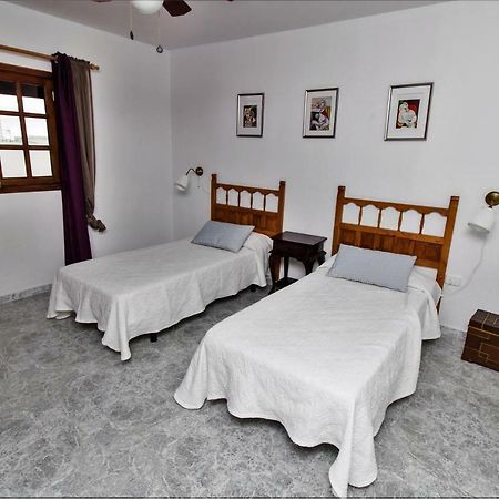 Affittacamere Casa Nora Güime Esterno foto